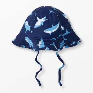 NWOT Hanna Andersson Baby Blue Shark Print Swim/Sun Hat with Chin Ties (XXS)
